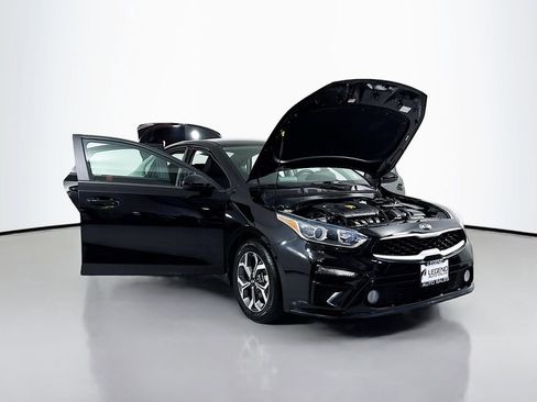 Used 2021 Kia Forte LXS FWD image 18