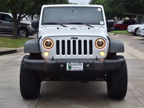 Used 2016 Jeep Wrangler Unlimited Sport w/ Quick Order Package 24S AWD/4WD image 3