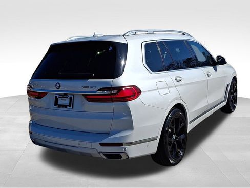Used 2022 BMW X7 xDrive40i w/ Premium Package image 6