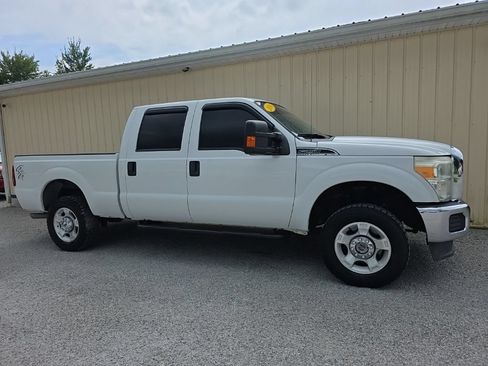 Used 2016 Ford F250 XLT AWD/4WD image 2