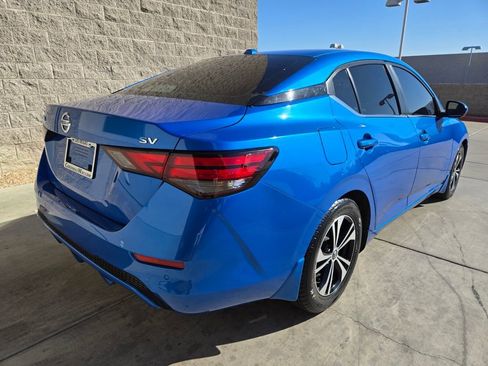 Used 2021 Nissan Sentra SV image 4