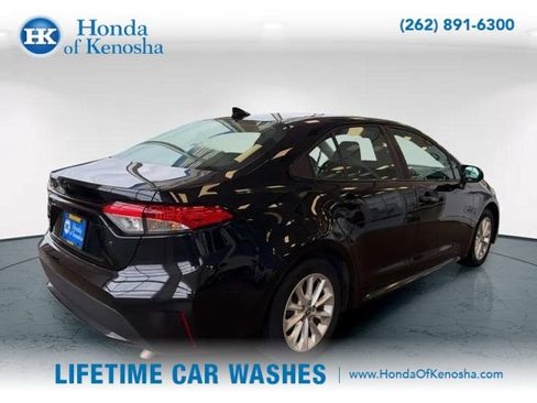 Used 2020 Toyota Corolla LE image 7