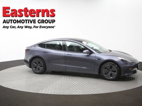Used 2023 Tesla Model 3 Standard Range RWD image 42