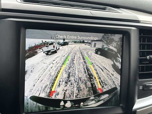 Used 2017 RAM 1500 Outdoorsman image 18