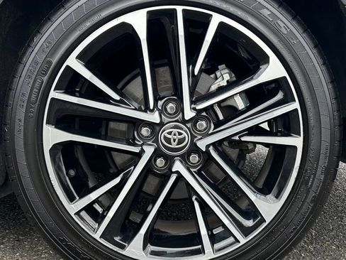 Certified 2025 Toyota Camry XLE FWD image 27