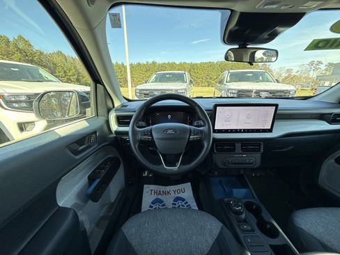 Used 2025 Ford Maverick XLT w/ Equipment Group 301A image 15