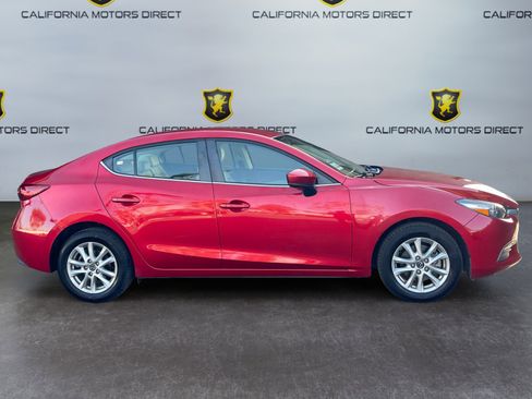 Used 2018 MAZDA MAZDA3 Sport w/ Preferred Equipment Package image 6