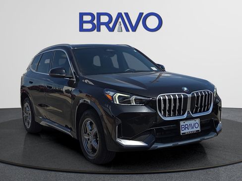Used 2025 BMW X1 xDrive28i AWD/4WD image 6