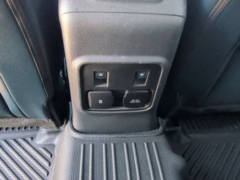 Used 2022 Ford Bronco Outer Banks AWD/4WD image 39