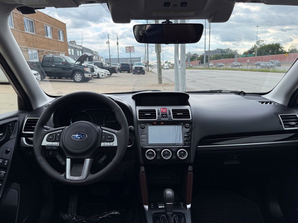 Used 2017 Subaru Forester 2.5i Touring AWD/4WD image 23
