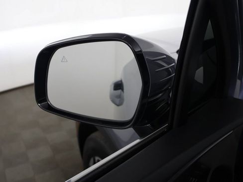 Used 2025 Kia Sorento S w/ Panoramic Sunroof Package FWD image 37