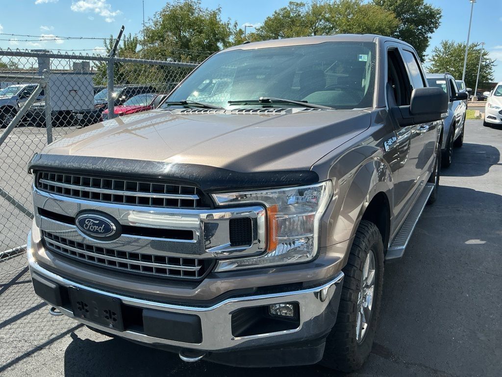 Used 2018 Ford F150 XLT w/ Equipment Group 302A Luxury AWD/4WD image 2