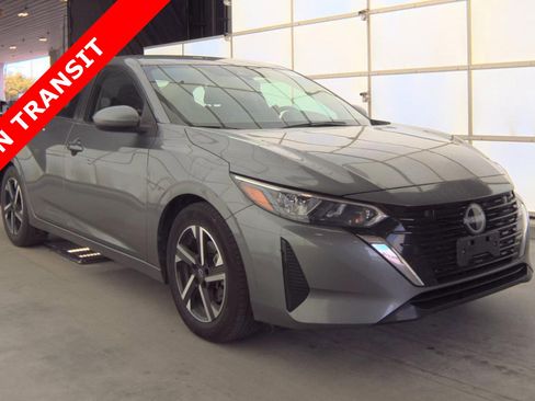 Used 2024 Nissan Sentra SV FWD image 3