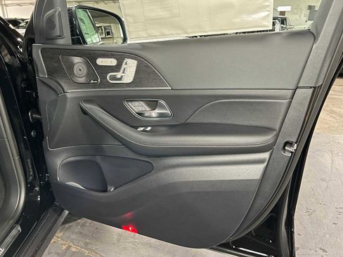 New 2026 Mercedes-Benz GLE 450e 4MATIC image 10