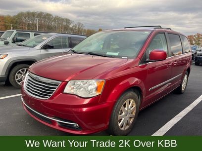 Used 2016 Chrysler Town & Country Touring