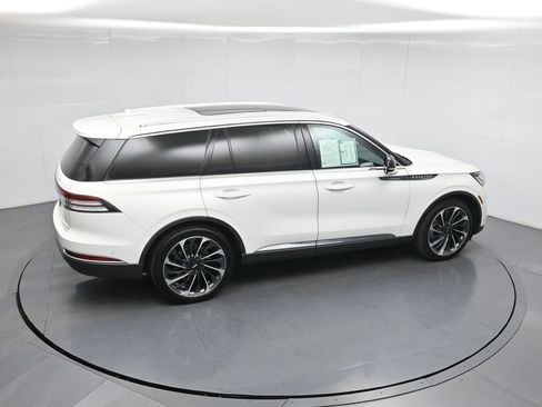 Used 2021 Lincoln Aviator Reserve w/ Equipment Group 201A image 41