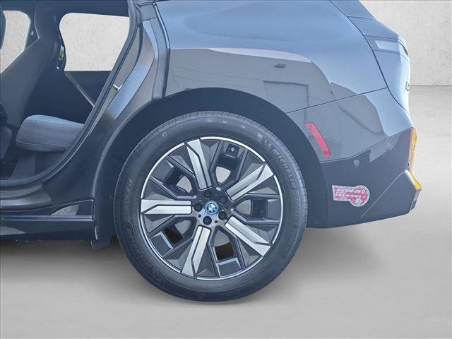 Certified 2024 BMW iX xDrive50 w/ Sport Package AWD/4WD image 25