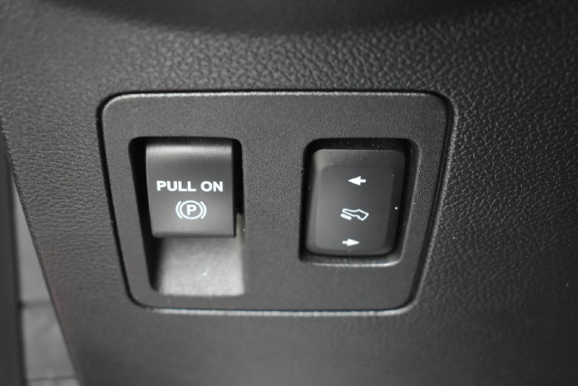 Used 2019 Ford F150 Platinum w/ Equipment Group 701A Luxury AWD/4WD image 24