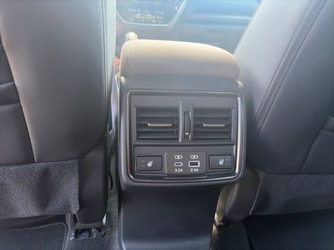 Certified 2026 Subaru Forester Touring AWD/4WD image 30