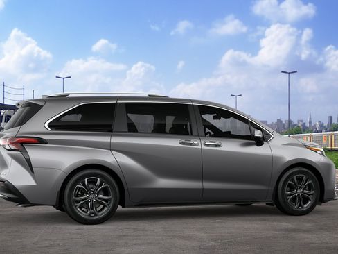 New 2026 Toyota Sienna Platinum AWD/4WD image 11