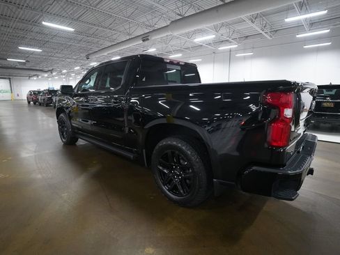 Used 2025 Chevrolet Silverado 1500 High Country w/ Midnight Edition AWD/4WD image 33