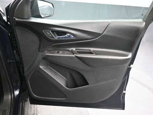 Used 2020 Chevrolet Equinox LT image 33