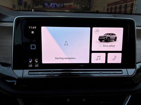 Used 2026 Volkswagen Atlas SE FWD image 31