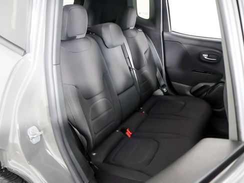 Used 2021 Jeep Renegade Latitude w/ Convenience Group FWD image 31