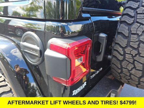 New 2025 Jeep Wrangler Sahara image 32