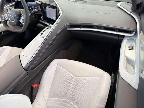 Certified 2025 Chevrolet Corvette Stingray Preferred Cpe w/ Z51 Performance Package RWD image 29