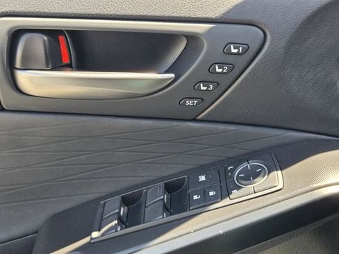 Used 2024 Lexus IS 350 F Sport RWD image 26