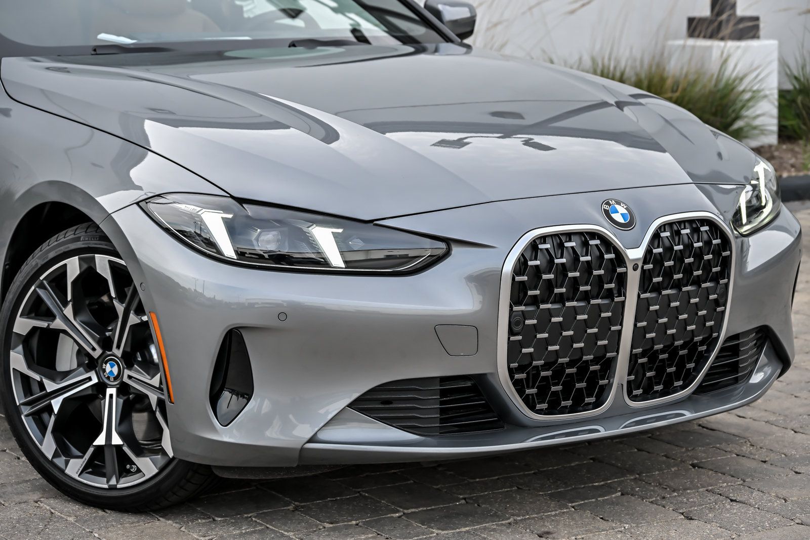 Used 2026 BMW 430i xDrive Coupe w/ Premium Package AWD/4WD image 9