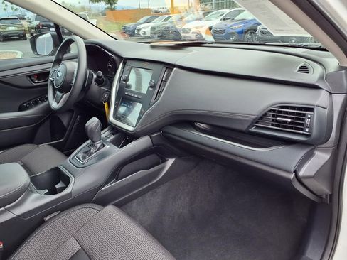 Certified 2025 Subaru Outback w/ Popular Package #1A image 18