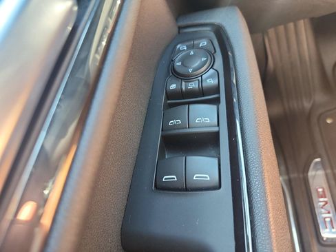 Certified 2025 GMC Sierra 2500 AT4 w/ AT4 Premium Plus Package AWD/4WD image 24