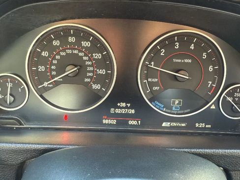Used 2018 BMW 330e RWD image 28