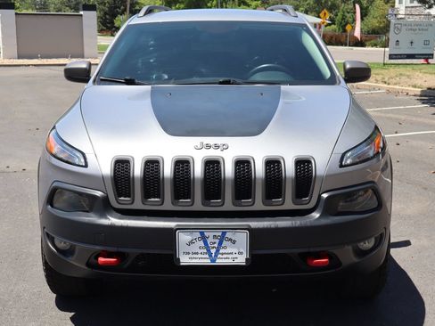 Used 2015 Jeep Cherokee Trailhawk w/ Trailer Tow Group AWD/4WD image 12
