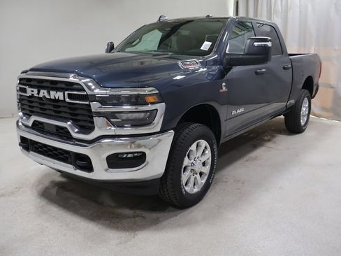 New 2026 RAM 2500 Big Horn AWD/4WD image 3