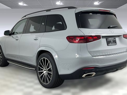 New 2026 Mercedes-Benz GLS 580 4MATIC image 3
