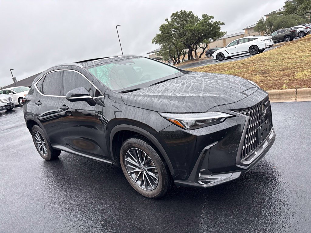 Used 2024 Lexus NX 250 FWD w/ Towing Package (2000 Lbs) image 7