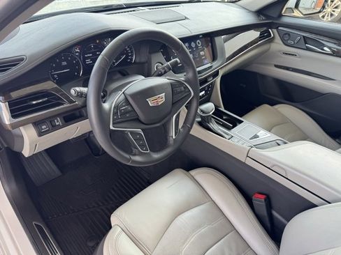 Used 2018 Cadillac CT6 Luxury image 29
