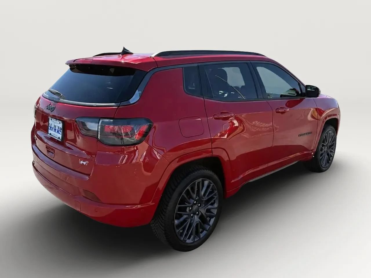 Used 2022 Jeep Compass Limited w/ (RED) Package AWD/4WD image 7