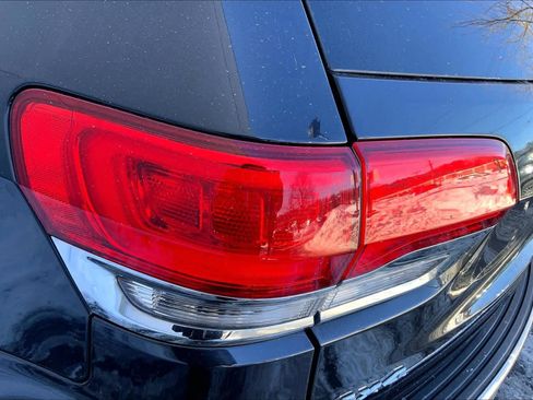 Used 2016 Jeep Grand Cherokee Limited image 28