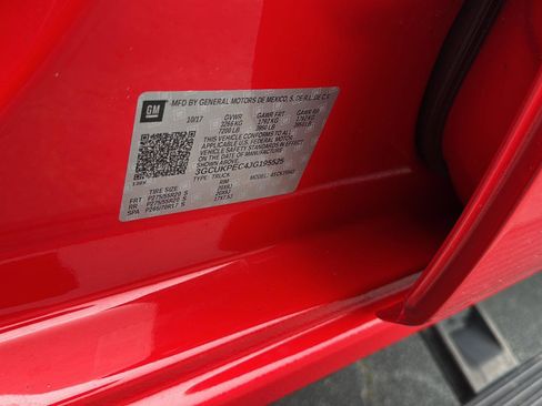 Used 2018 Chevrolet Silverado 1500 Custom w/ Custom Value Package image 30