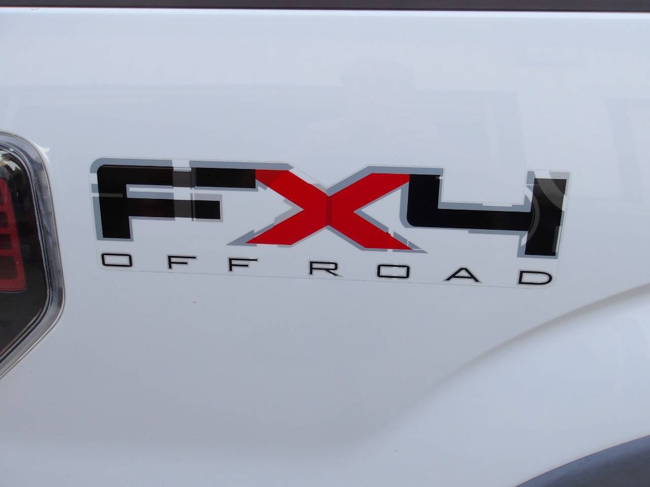 Used 2011 Ford F150 FX4 w/ FX Luxury Pkg AWD/4WD image 47