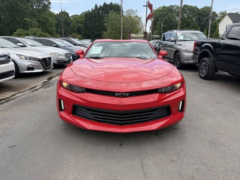 Used 2016 Chevrolet Camaro LT RWD image 3
