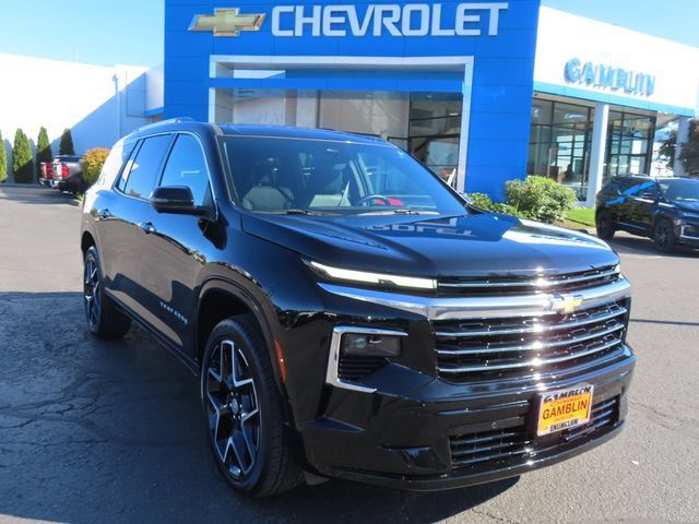 Certified 2025 Chevrolet Traverse High Country w/ LPO, Floor Liner Package AWD/4WD image 1