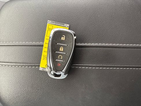 Used 2023 Chevrolet Blazer LT image 34