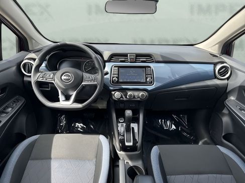 Used 2025 Nissan Versa SV image 11