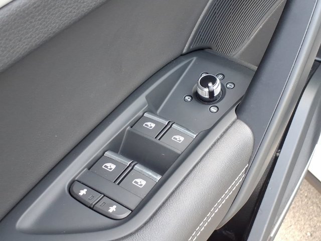 Used 2021 Audi SQ5 Premium Plus w/ Premium Plus Package AWD/4WD image 15