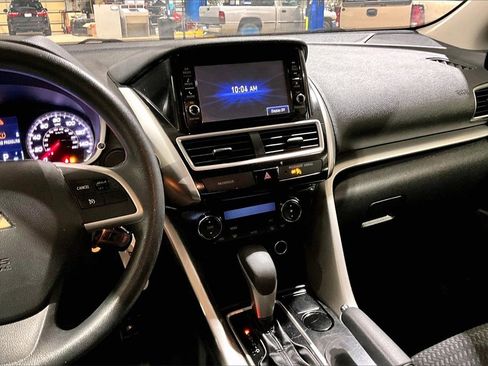 Used 2019 Mitsubishi Eclipse Cross ES image 5